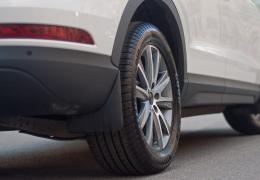 For an SUV without off-road ambitions: Goodyear EfficientGrip SUV tire test